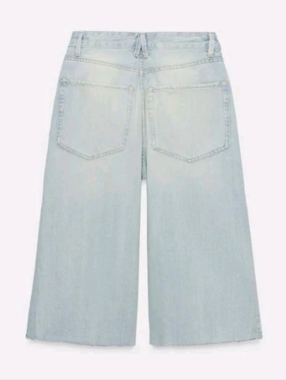 Zara High Rise Light Wash Long Denim Shorts US8 NWT - Retail $50 -revolve